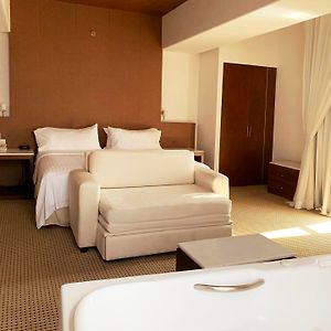 Habitación con Cama King